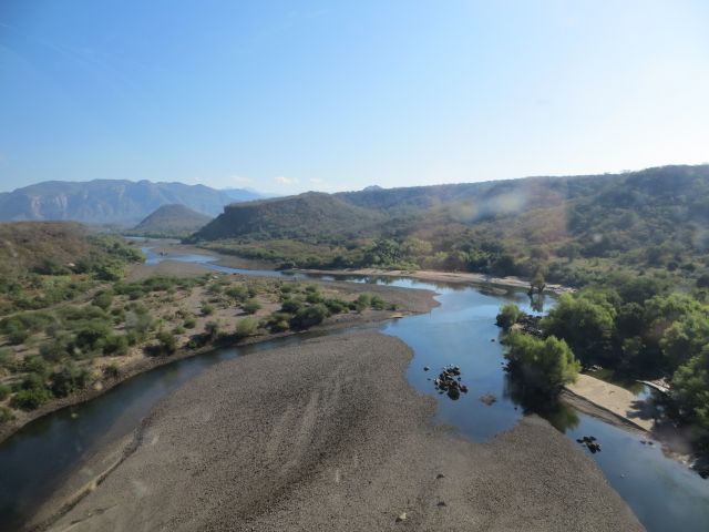 Aussicht von der längsten Brücke der Strecke