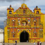 Die schöne Kirche von San Andres Xecul